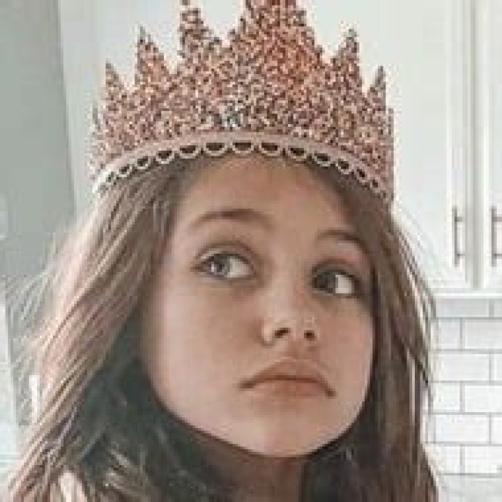 13 Year Old Models | Famous Birthdays