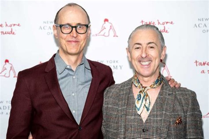 Alan Cumming’s ’25 Things’: he speaks French & he’s pro-Scottish independence