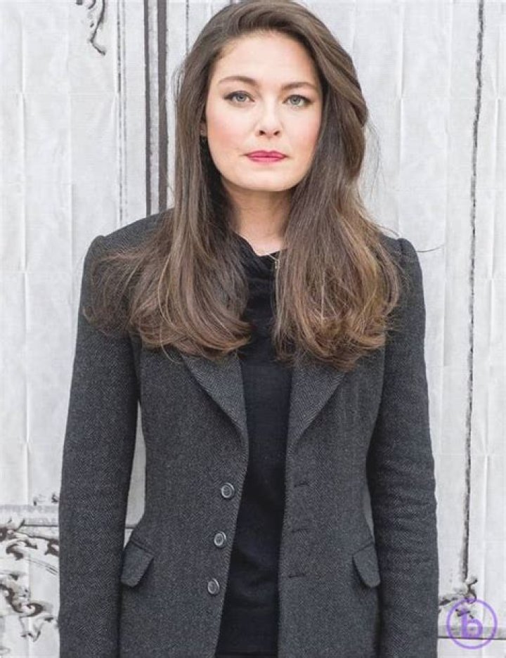 Alexa Davalos Bio (Wiki) 