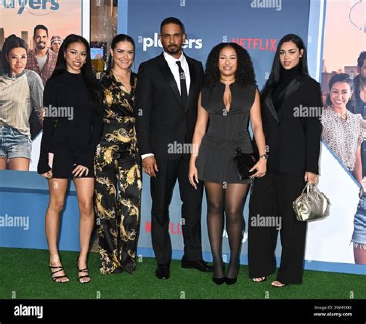 Amara Wayans - Age, Family, Bio