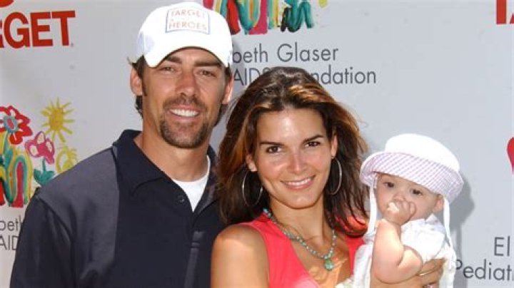 Angie Harmon & Jason Sehorn split after 3 kids & 13 years of marriage