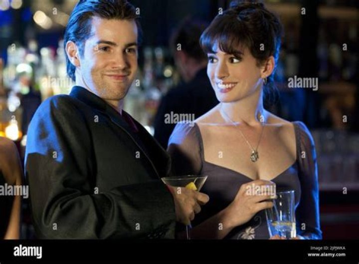 Anne Hathaway & Jim Sturgess in the ‘One Day’ trailer: hot mess or just hot?