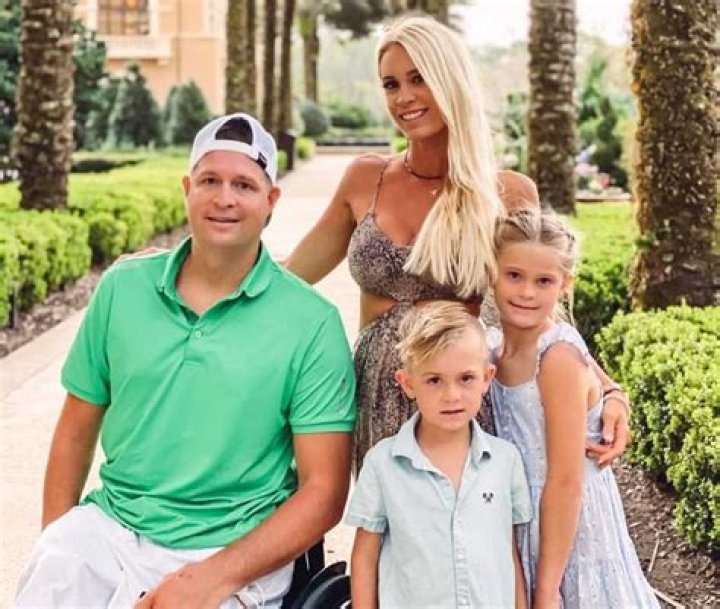 Ashley Kolfage - Age, Family, Bio