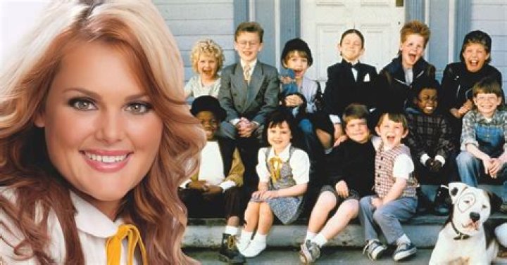 Ashton Holmes - Age, Family, Bio