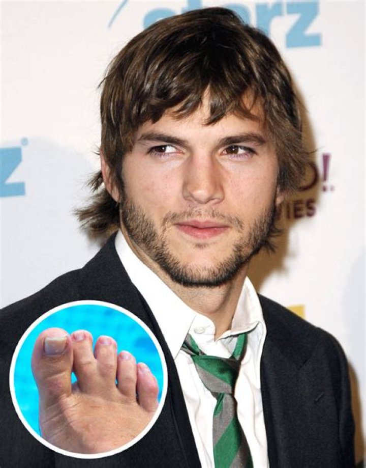 Ashton Kutcher likes to pee outside everywhere & has webbed feet