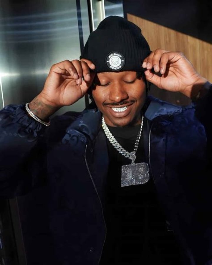 Baschin - Age, Family, Bio