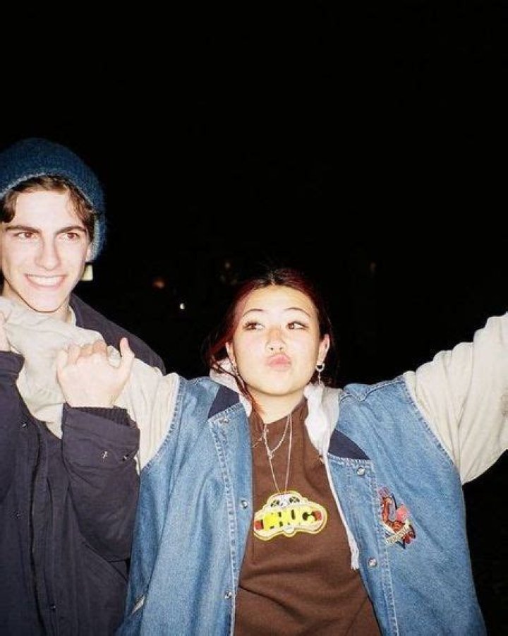 Beabadoobee Boyfriend, Is She Dating Soren Harrison? Real Name And Wikipedia