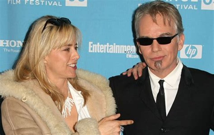 Billy Bob Thornton denies affair w/ Tea Leoni, says he no longer wants fame