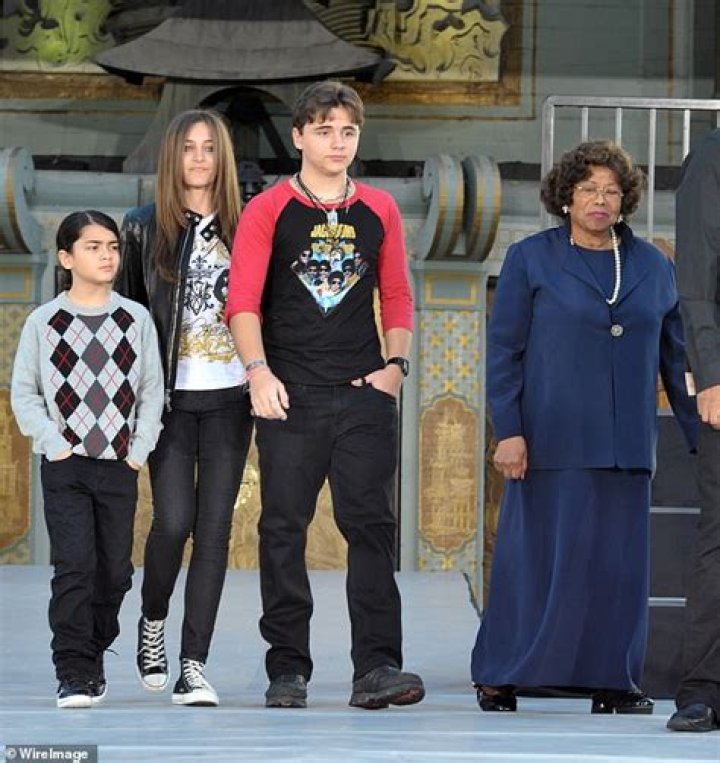 Blanket Jackson’s mom uncovered. Is she also his ‘secret son’s’ mom?
