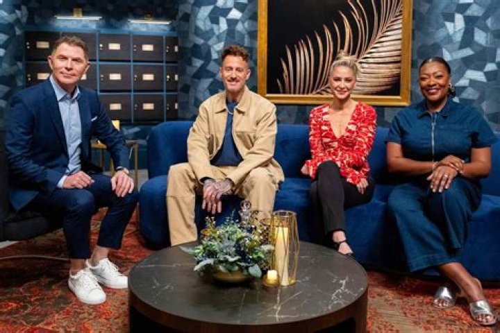 Bobby Flay & Chelsea Handler are dating now: messy or evenly matched?