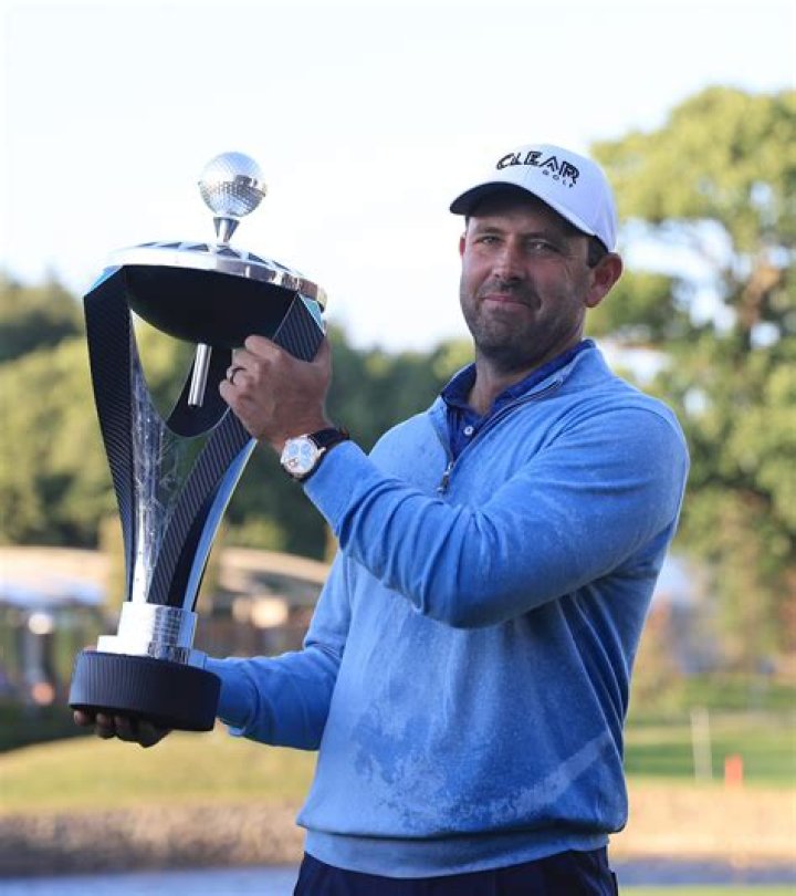 Charl Schwartzel Net Worth - Wiki, Age, Weight and Height, Relationships, Family, and More