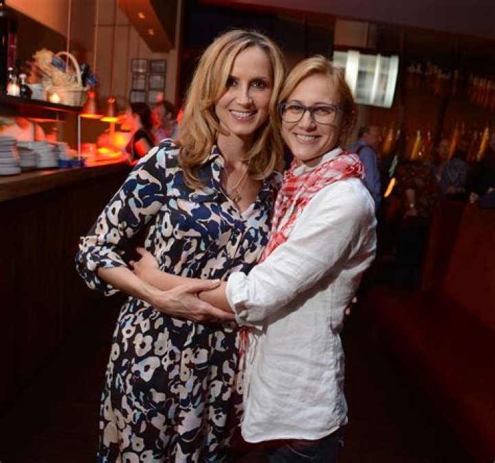 Chely Wright Net Worth - Wiki, Age, Weight and Height, Relationships, Family, and More