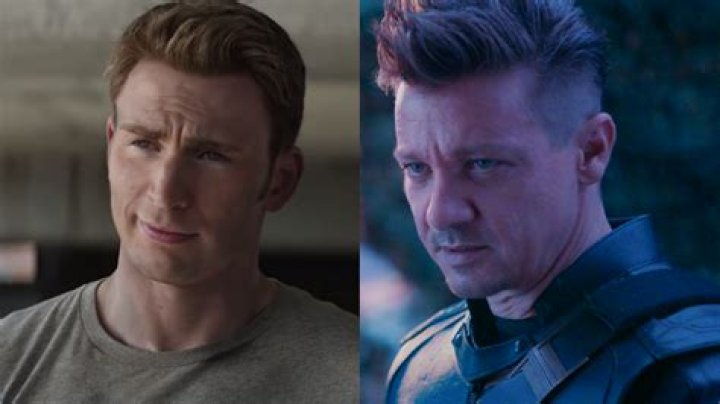 Chris Evans & Jeremy Renner give 2 very different apologies on Black Widow
