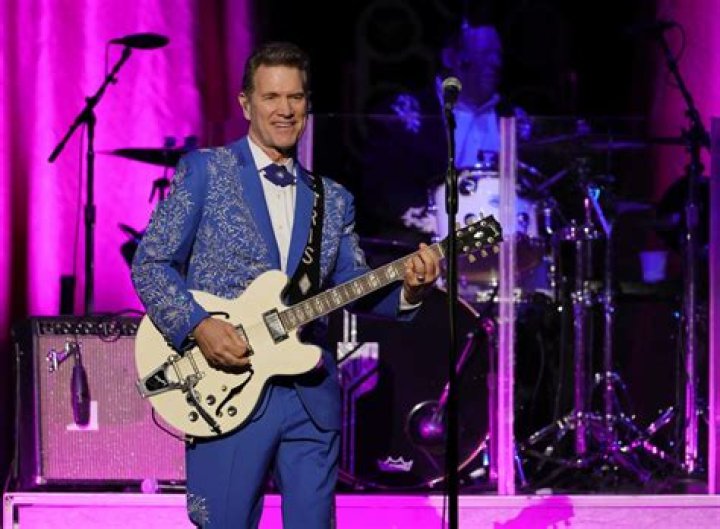 Chris Isaak Net Worth - Wiki, Age, Weight and Height, Relationships, Family, and More