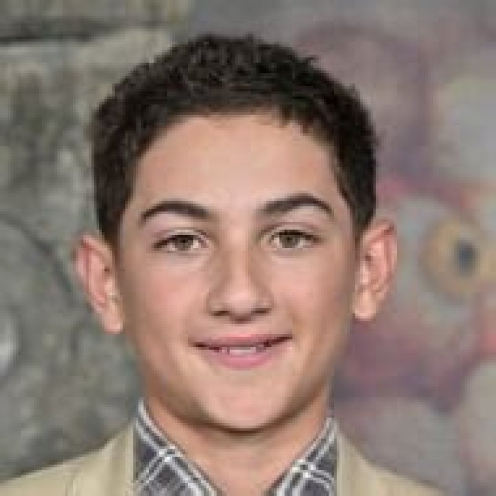 Chris Ozkan - Age, Family, Bio