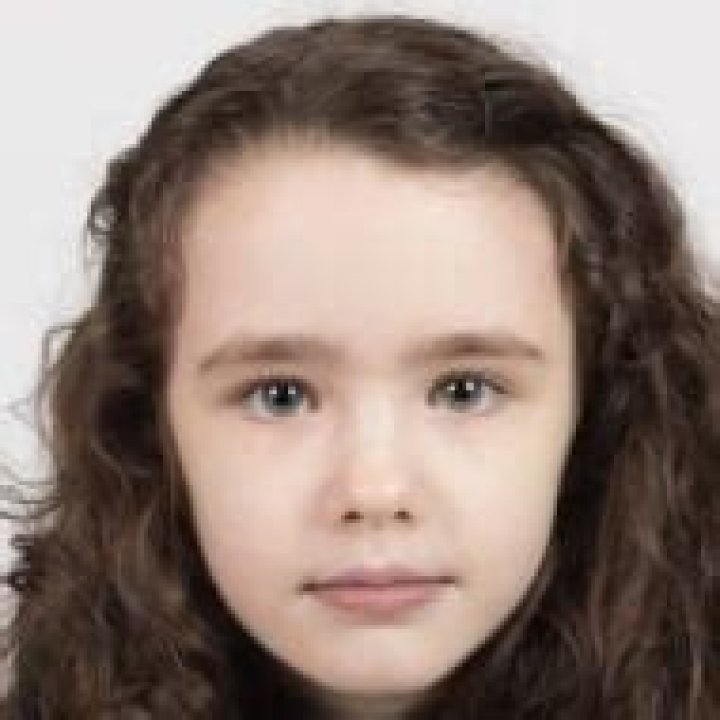 Clara Almánzar - Age, Family, Bio