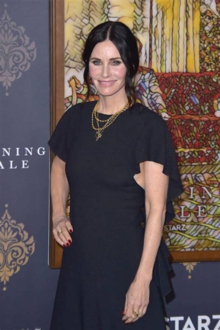 Courteney Cox admits ‘doing stuff to my face that I would never do now’