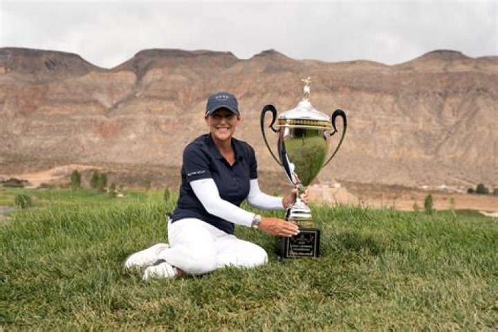 Cristie Kerr Bio (Wiki) 