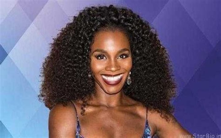 Deborah Ayorinde Bio (Wiki) 