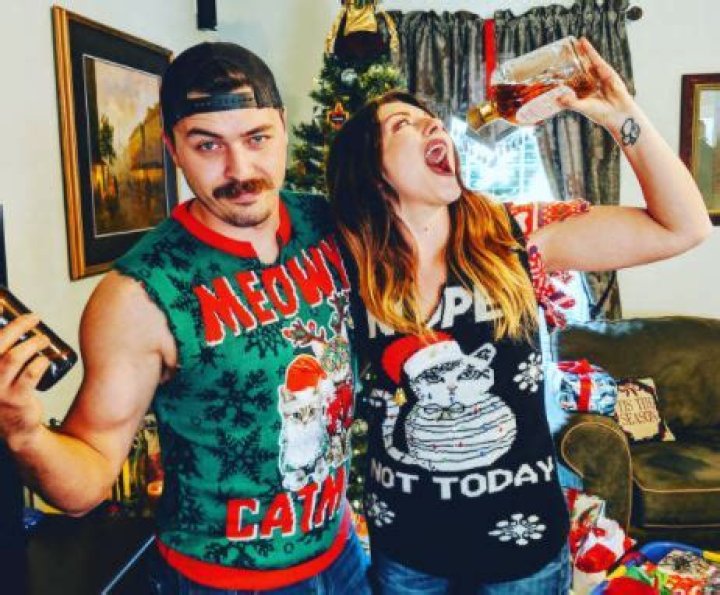 Does Donut Operator Have a Wife? Know About His Name, Divorce, Age, Twitch, Skate Shop, Twitter, Net Worth, & More.