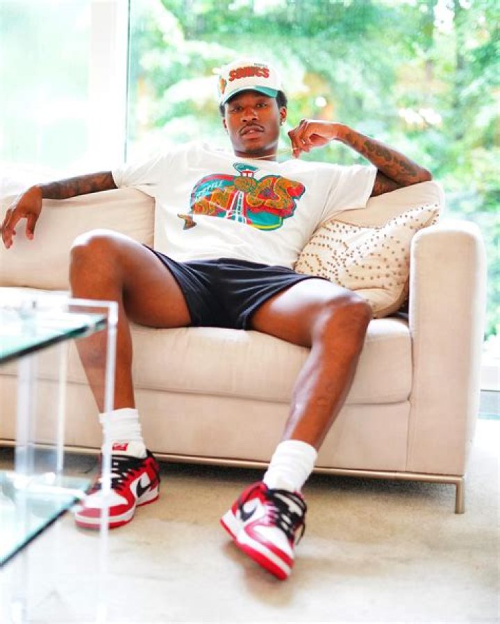 Duke Dennis Bio (Wiki) 