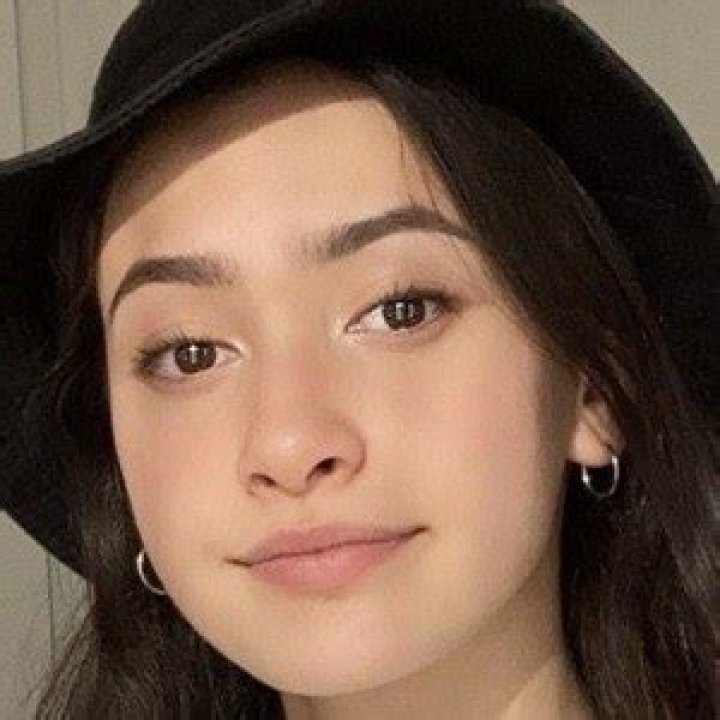 Eggzima - Age, Family, Bio