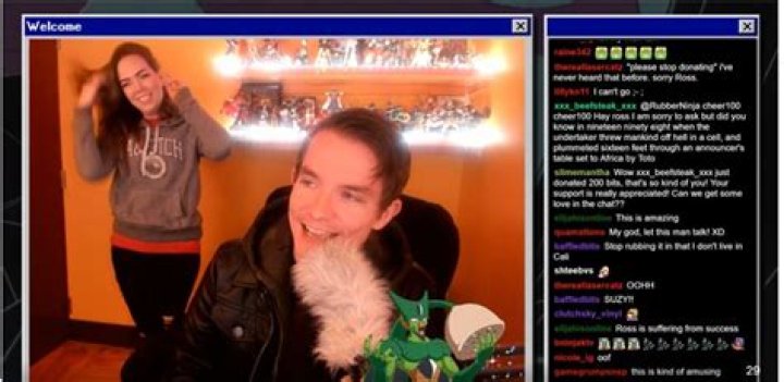 Giwi Face Reveal: How Does She Look? Wikipedia And Age