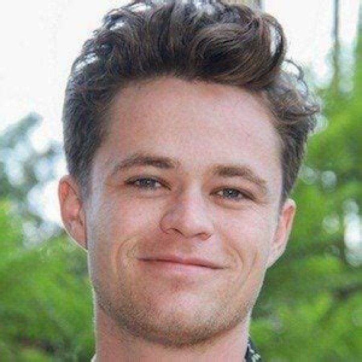 Harrison Gilbertson - Age, Family, Bio