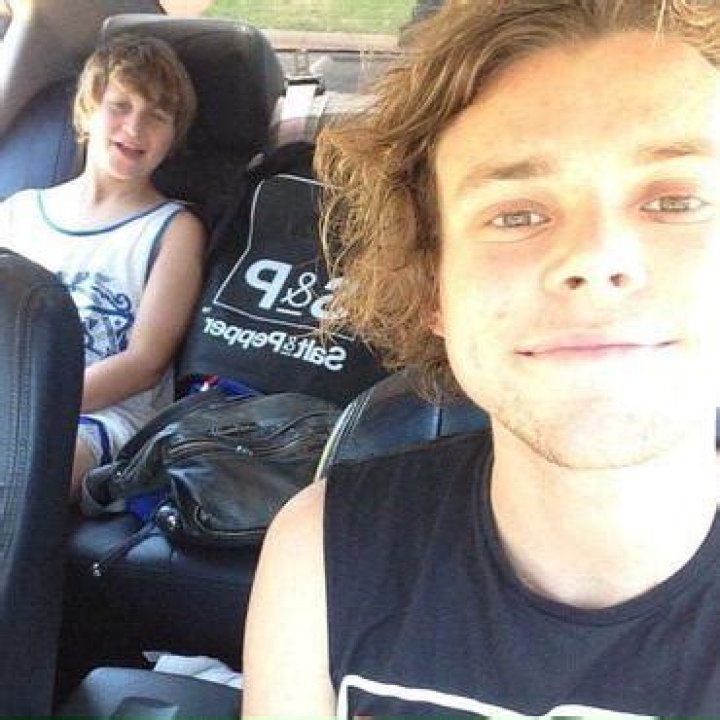 Harry Dawkins - Age, Family, Bio