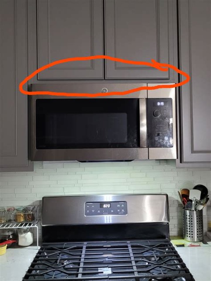How does over range microwave vent?