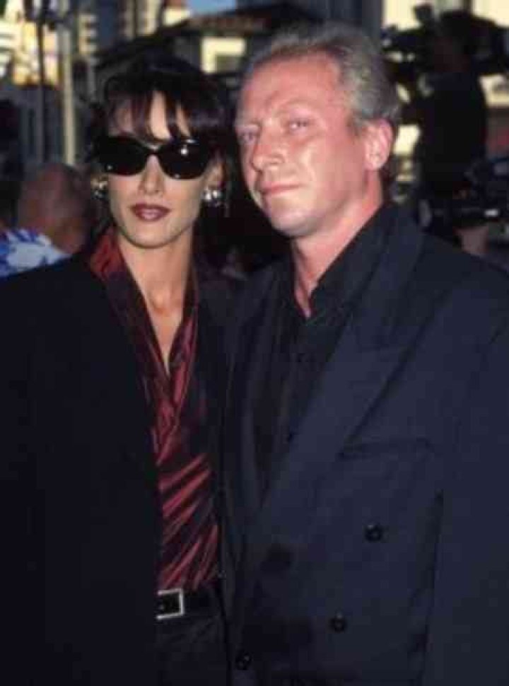 How Old is Flashdance Actress Jennifer Beals? Also Know her Long Married Life With Her Husband