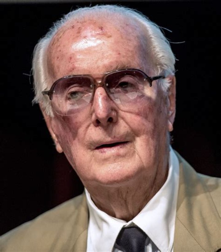 Hubert de Givenchy Net Worth - Wiki, Age, Weight and Height, Relationships, Family, and More