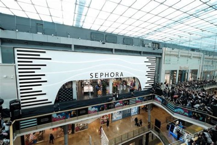 Is there a Sephora in Tokyo?
