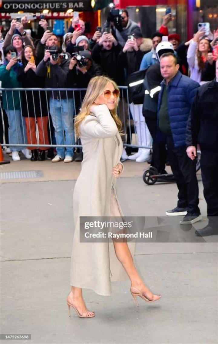 Jennifer Aniston seen out with another guy