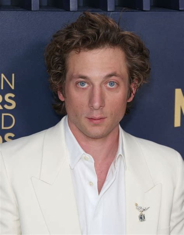 Jeremy Allen White Bio (Wiki) 