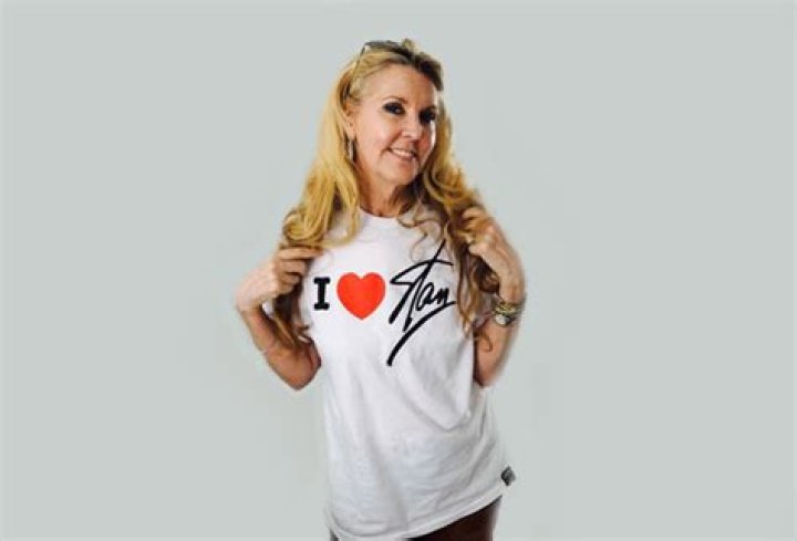 Joan Celia Lee Bio (Wiki) 