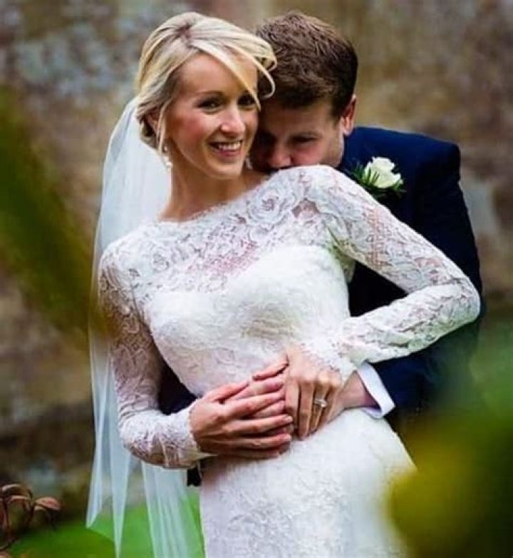 Julia Carey Bio (Wiki) 