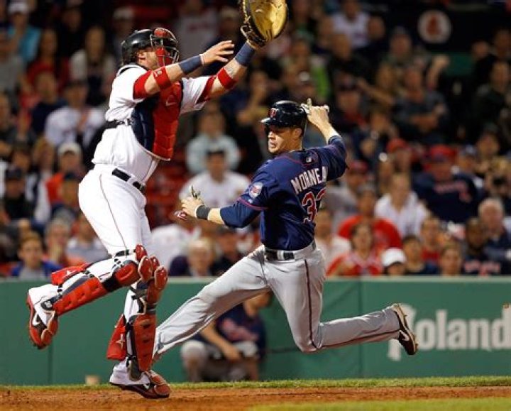 Justin Morneau Net Worth - Wiki, Age, Weight and Height, Relationships, Family, and More