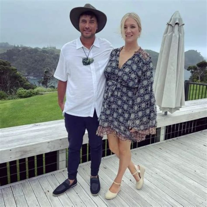 Karim Ansarifard Height, Weight, Net Worth, Age, Birthday, Wikipedia, Who, Instagram, Biography