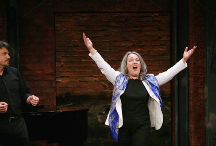 Karla DeVito Net Worth - Wiki, Age, Weight and Height, Relationships, Family, and More