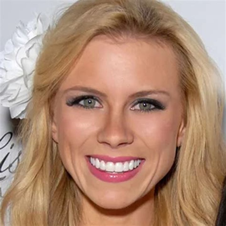 Katie Kearney Bio (Wiki) 