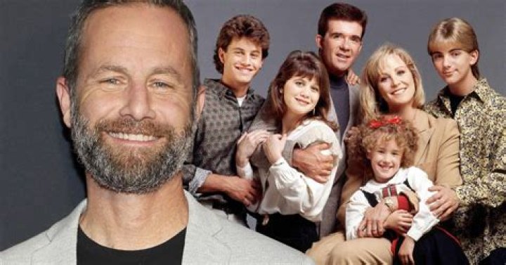 Kirk Cameron’s friends and family on his caroling: We wear masks, social distance