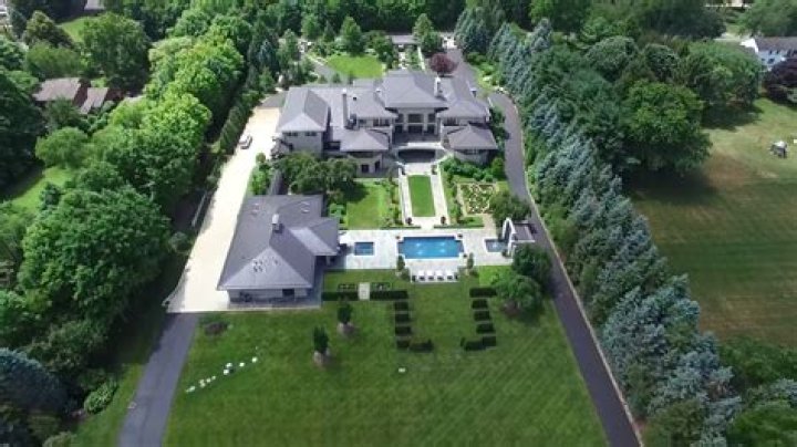 LeBron James Net Worth: Lifestyle & Houses