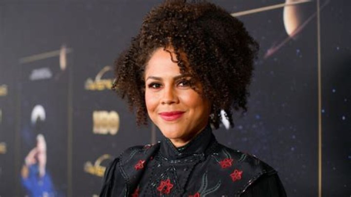 Lenora Crichlow Bio (Wiki) 
