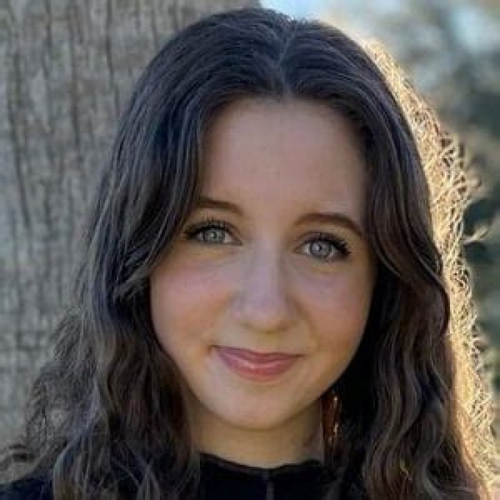 Lexi Walker - Age, Family, Bio