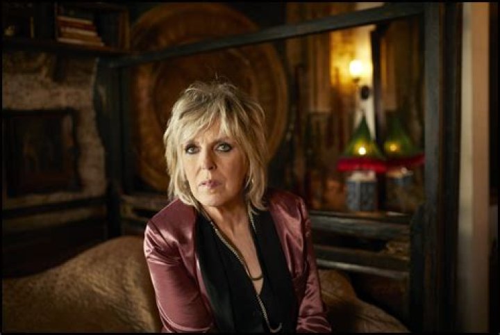 Lucinda Williams Bio (Wiki) 