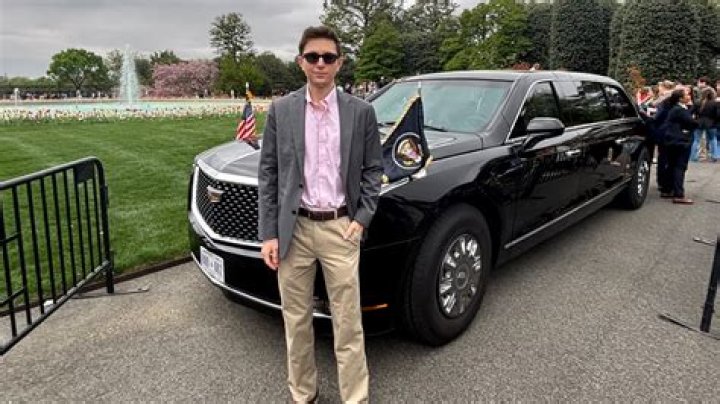 Matt Lauer goes on the defensive following solo lunch with 20 year-old intern