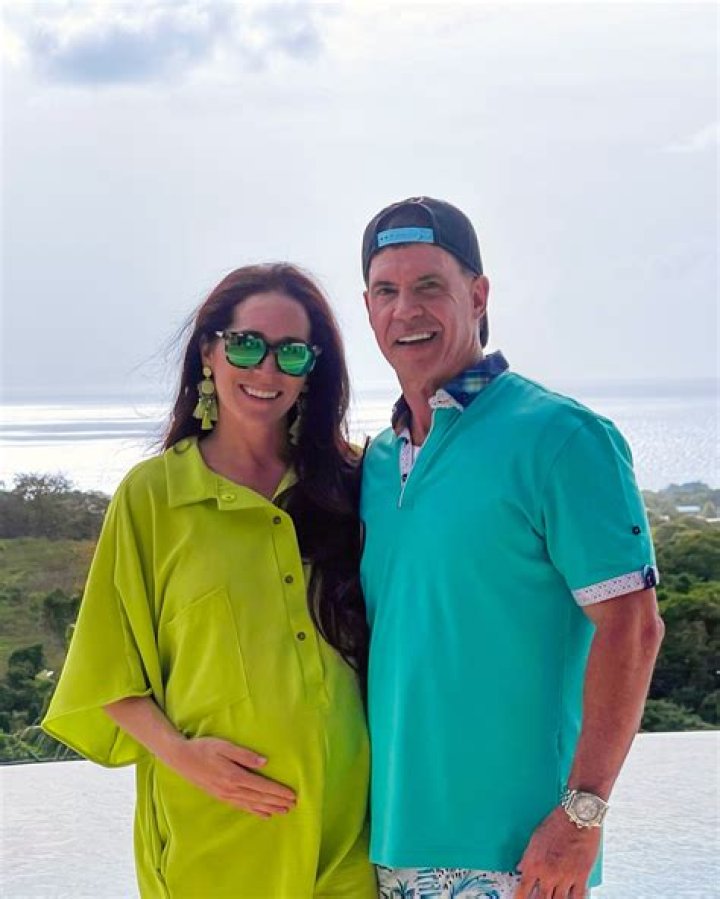 Meg Liz Owoc - Age, Family, Bio