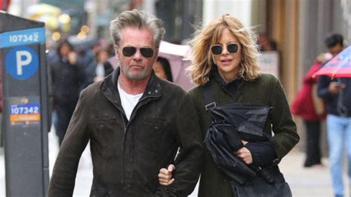 Meg Ryan & John Mellencamp declare their new (?) love through a photo op