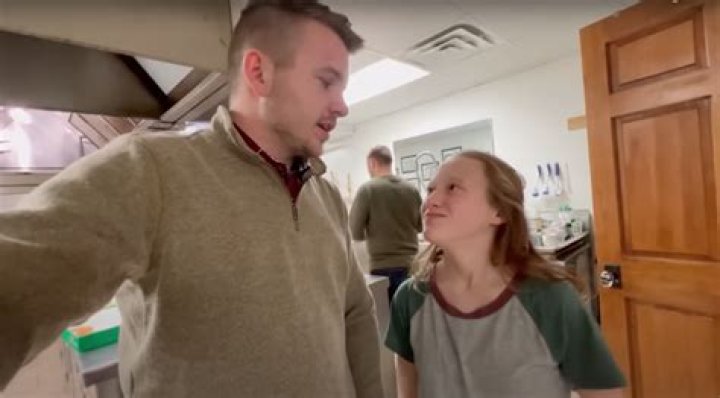 Mother of preemie criticizes The Duggars for their nonchalance about Josie